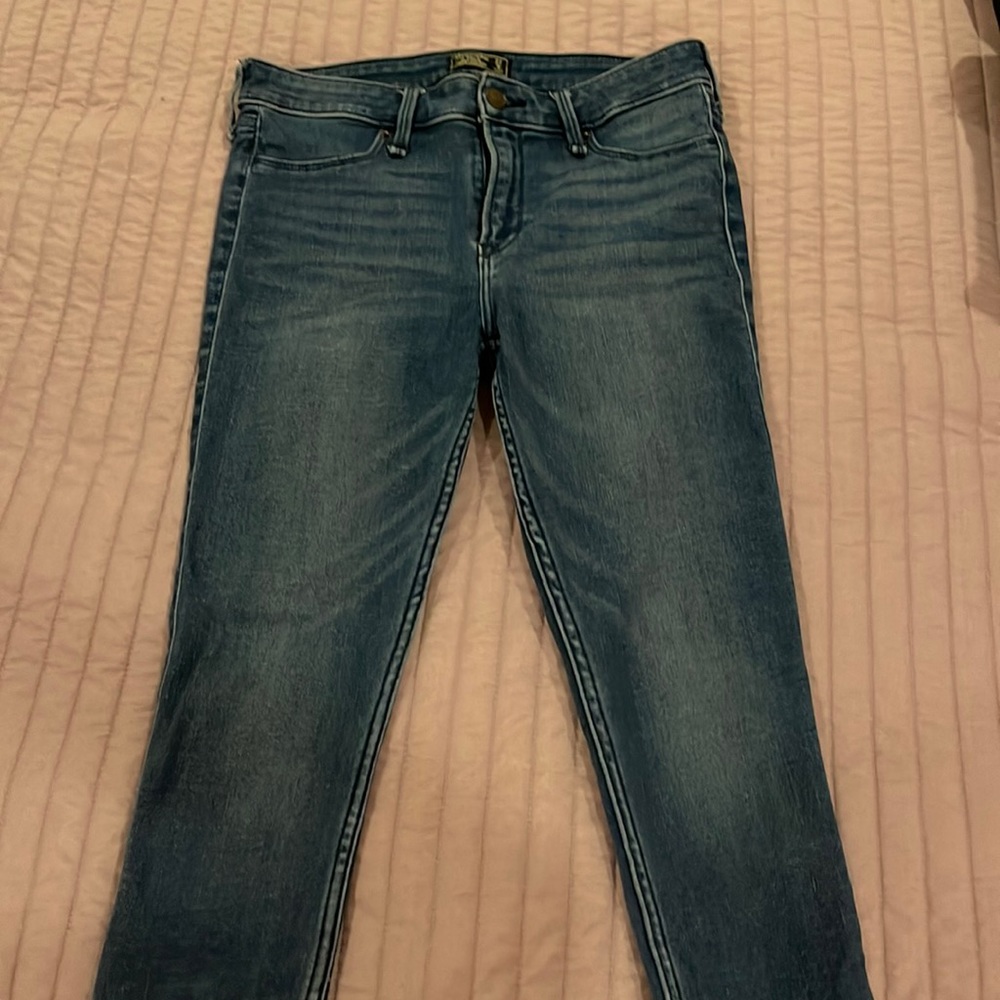 abercrombie and fitch Jean legging, size 4/27, light washed
